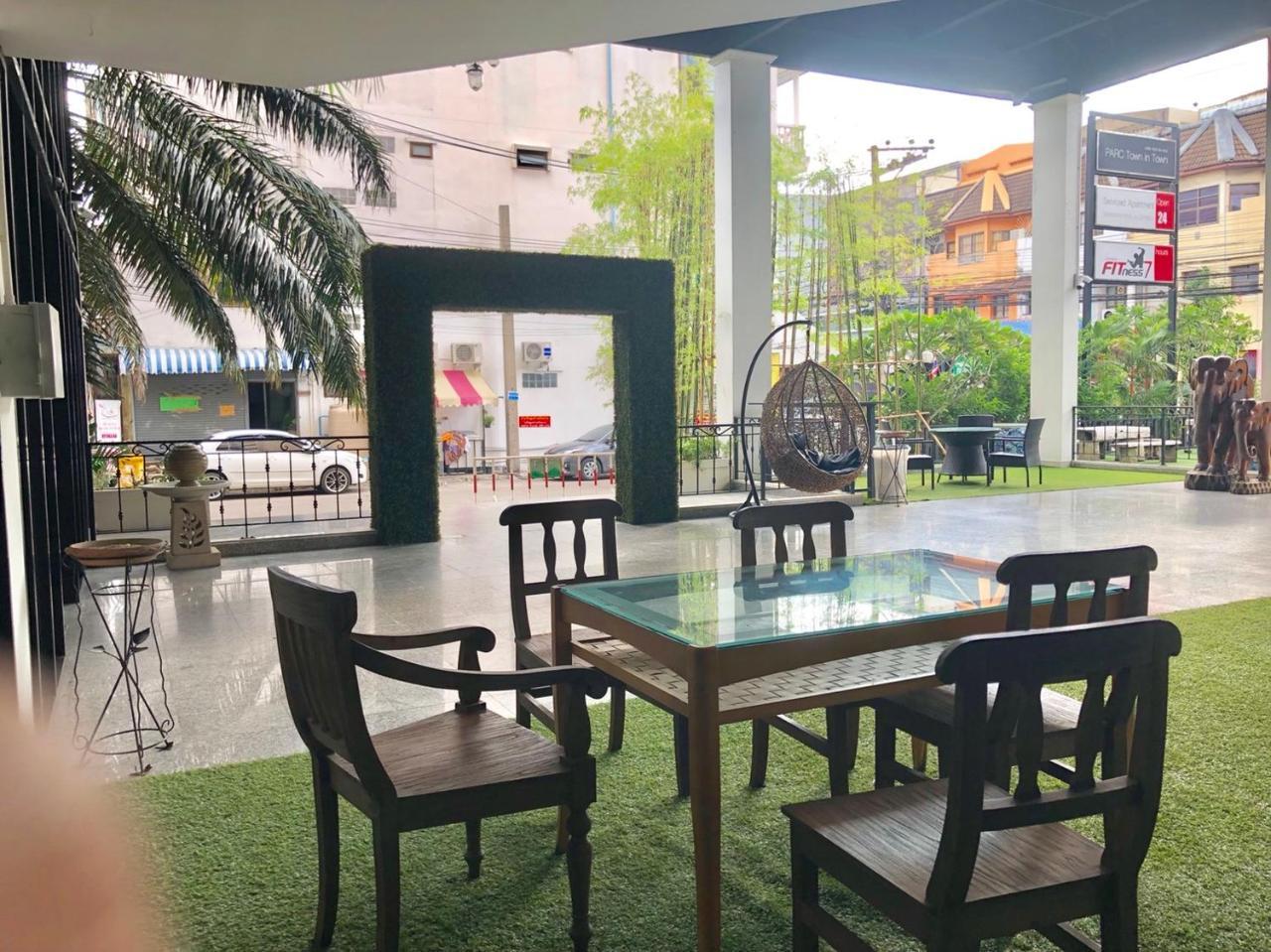 Town In Town Gardent Resort Bangkok Kültér fotó
